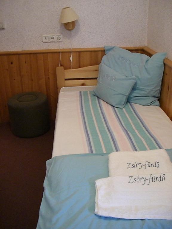 Napfuerdo Vendeghaz Hotel Mezőkövesd Buitenkant foto