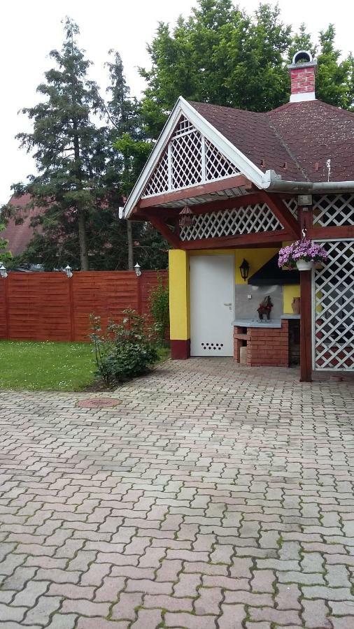 Napfuerdo Vendeghaz Hotel Mezőkövesd Buitenkant foto